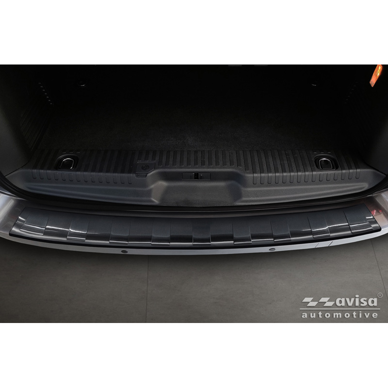 Avisa Zwart RVS Achterbumperprotector  Citroën Space Tourer & Jumpy 2016- / Peugeot Traveller & Expert 2016- / Toyota Proace Verso 2016- / Opel Vivaro & Zafira Life 2019-