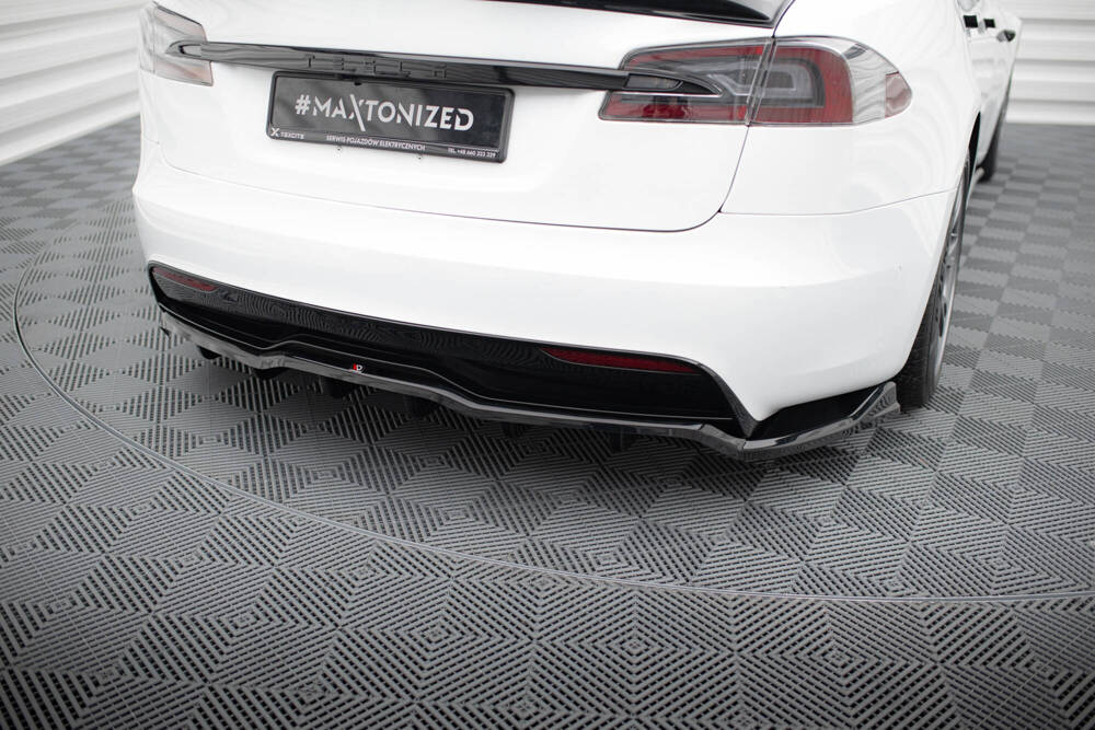 Achterbumper diffusor Tesla Model S Plaid Gloss-Black V1