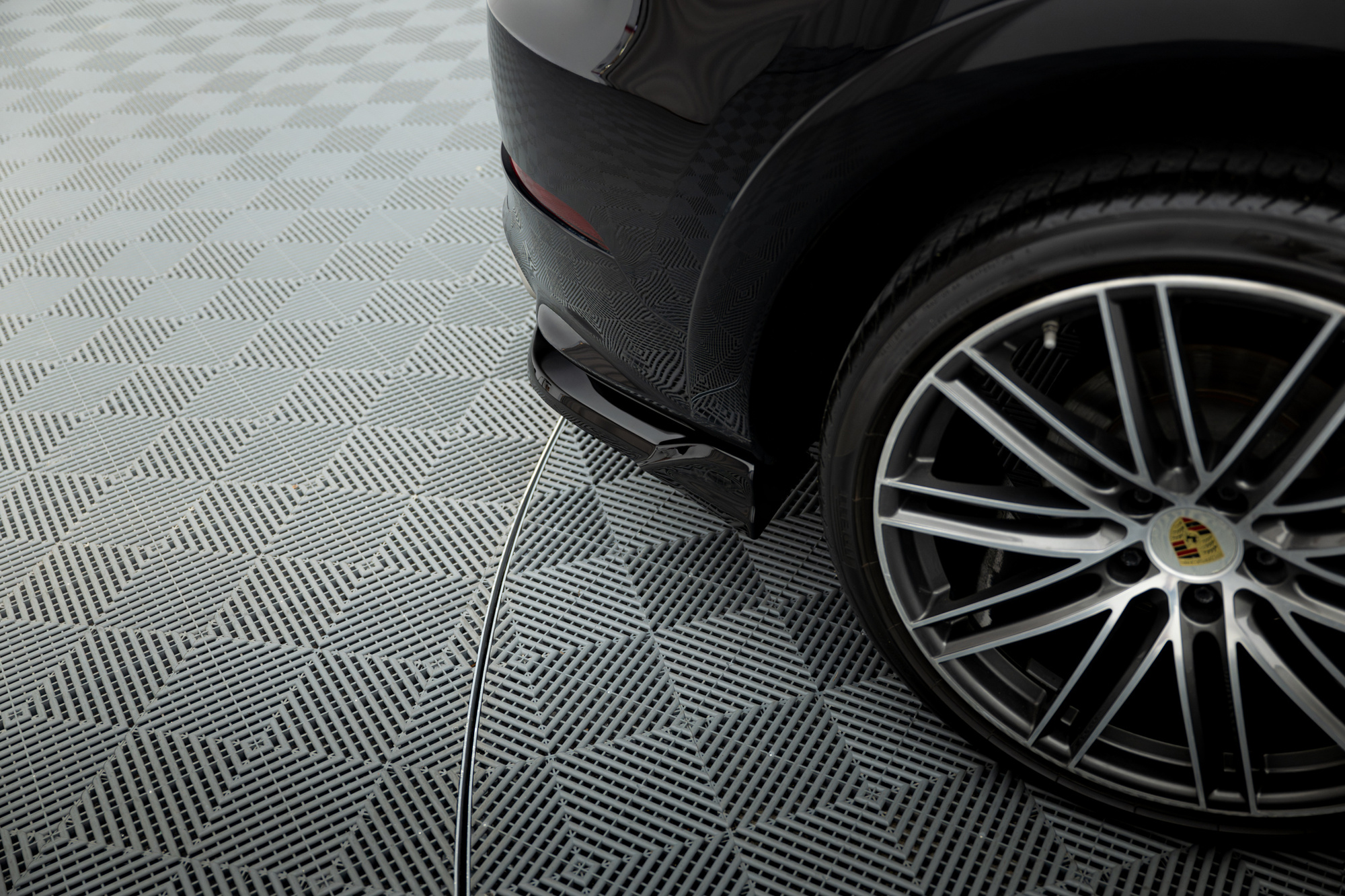 Achterzij Spoilers Porsche Cayenne Sport Design MK3 Maxton
