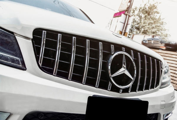 Grill Mercedes C-klasse W204 AMG-look zwart