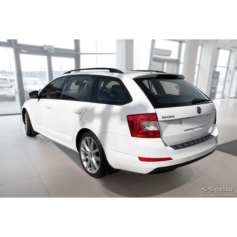 Zwart RVS Achterbumperprotector  Skoda Octavia III Combi 2013-2017 'STRONG EDITION'
