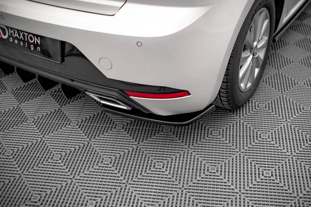 Zijdiffuser Seat Ibiza KJ Maxton Glans Zwart