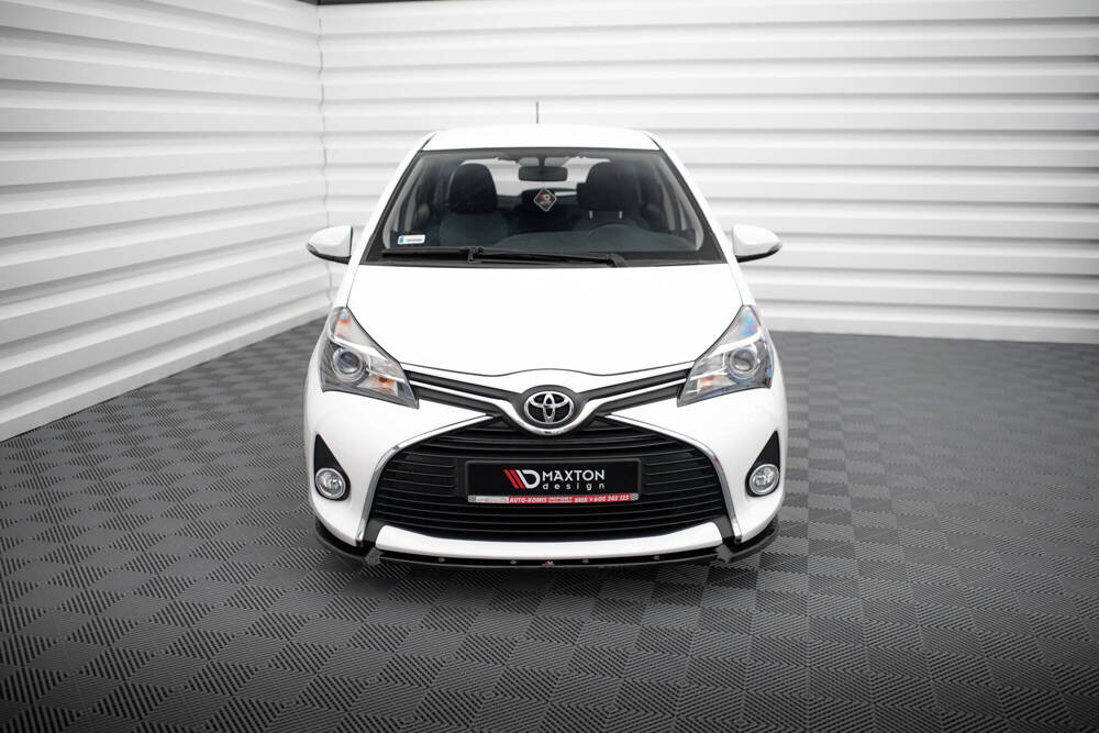 Voorspoiler Toyota Yaris Mk3 FL Maxton Glans Zwart