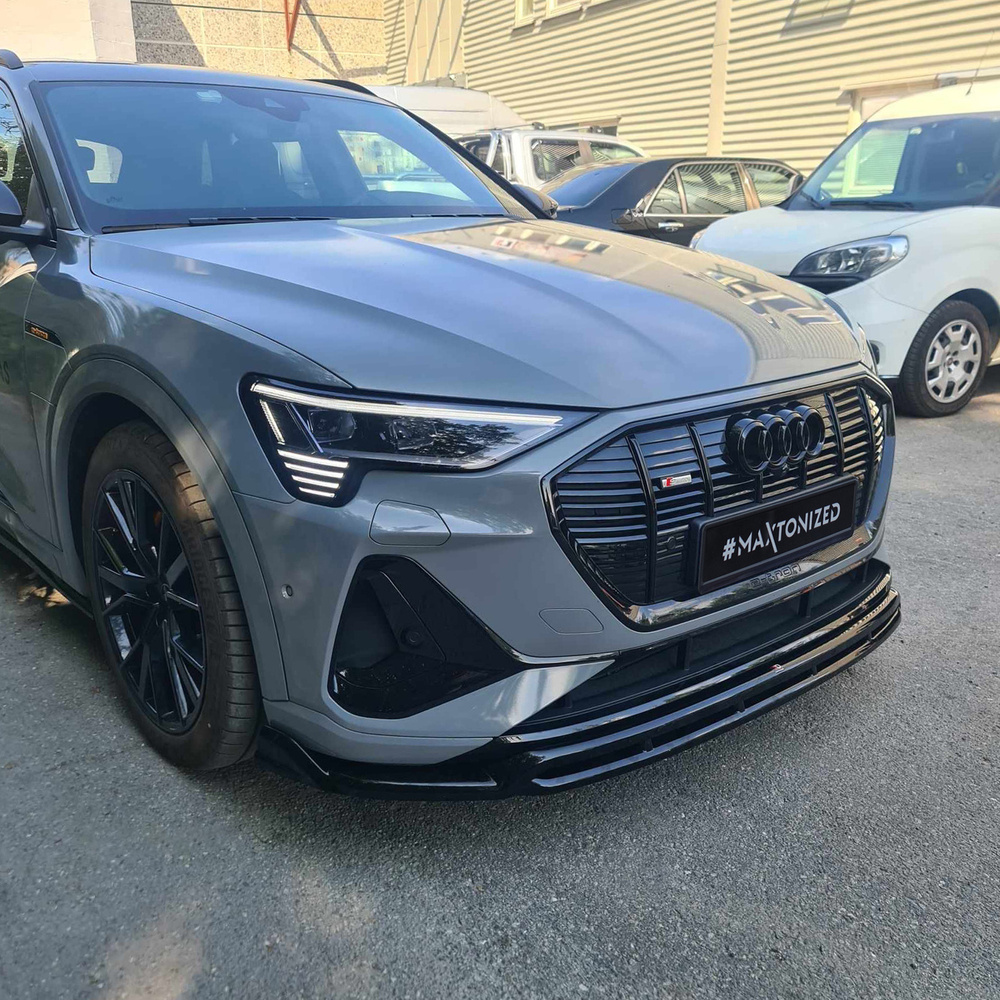 Voorspoiler Audi e-Tron S-Line Glans Zwart Maxton