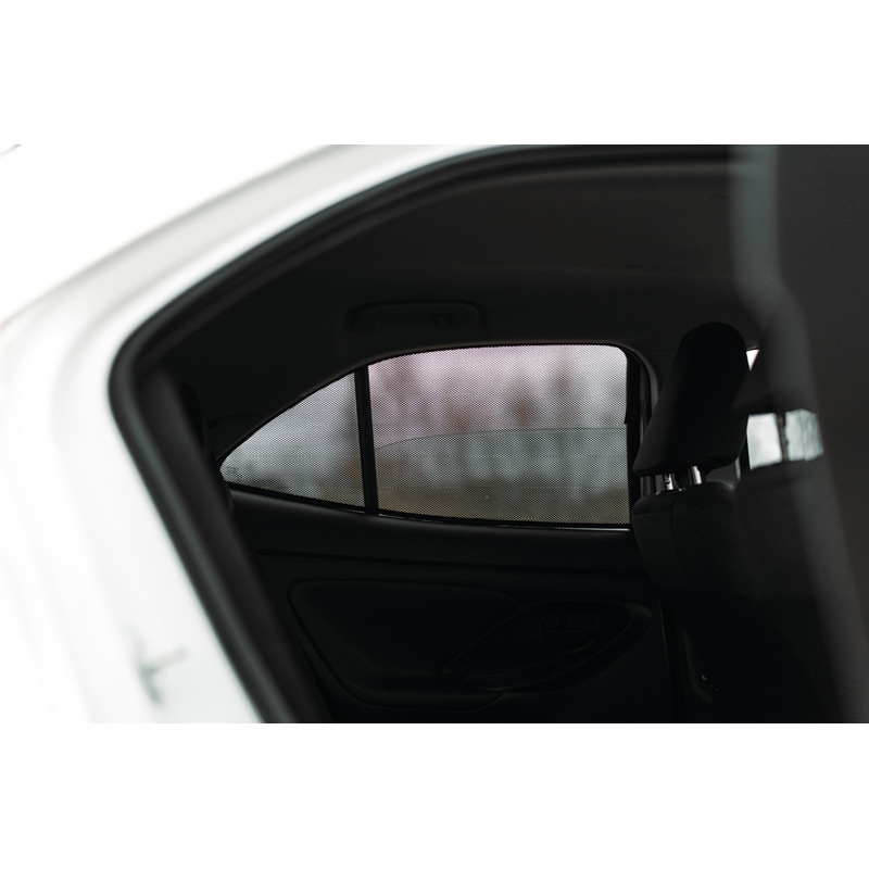 Set Car Shades (achterportieren)  Toyota Yaris Cross (MXP) 2020- (2-delig)