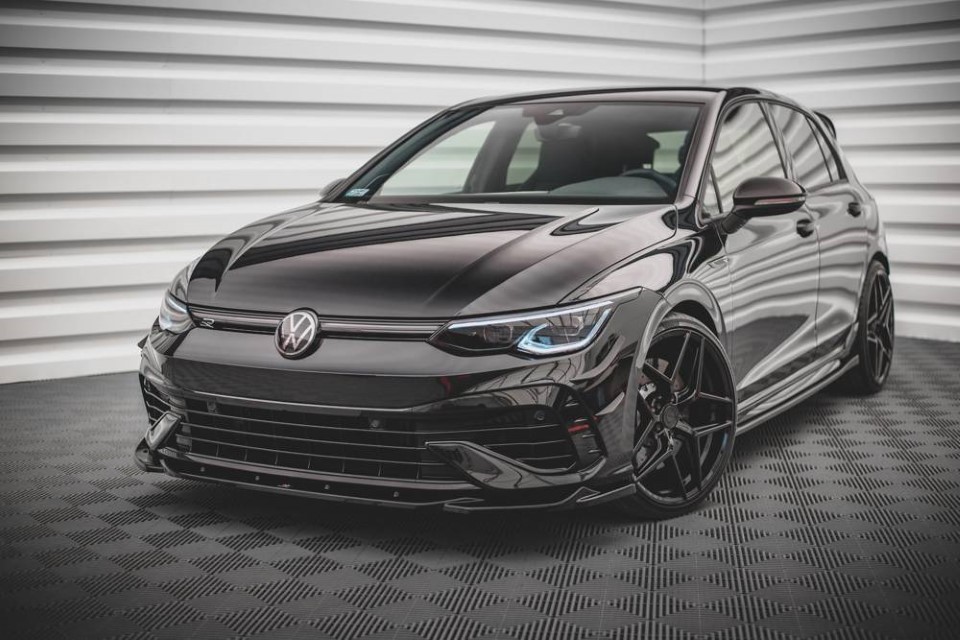 Voorspoiler V.4 Volkswagen Golf 8 R Maxton Glans Zwart