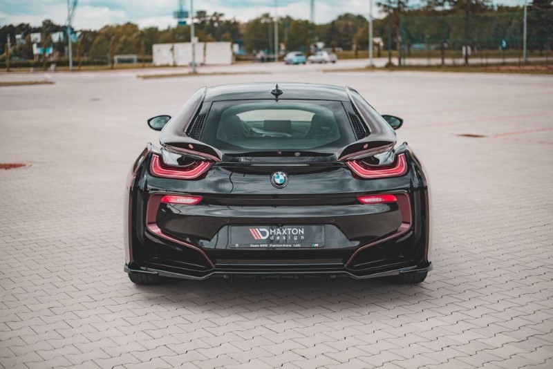 Achterspoiler BMW I8 Glanzend Zwart (met verticale bars)