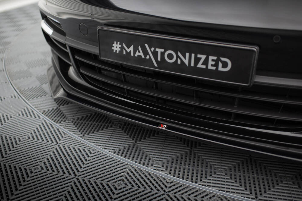 Voorspoiler V.4 Porsche Panamera E-Hybrid 971 Maxton Glans Zwart