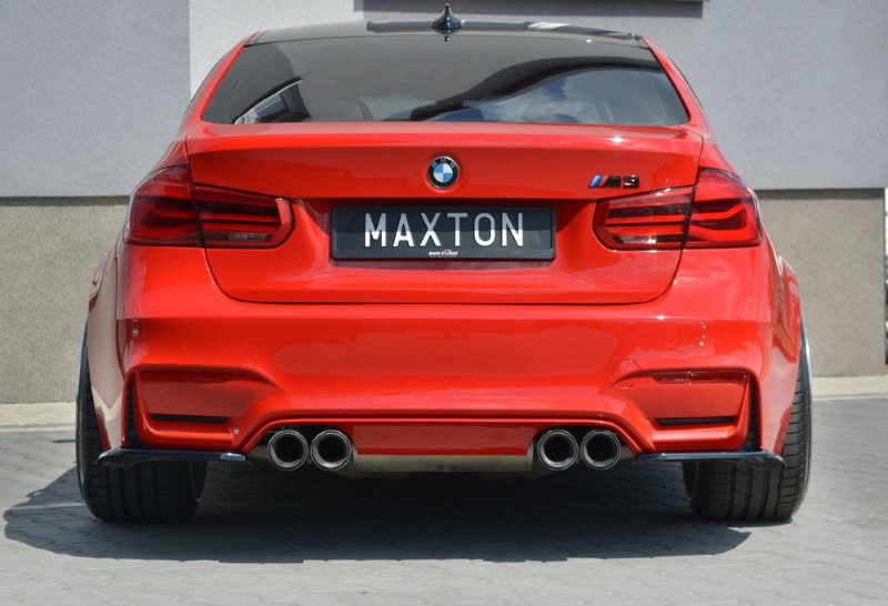 Voorspoiler V.1 BMW M3 F80 Glanzend Zwart
