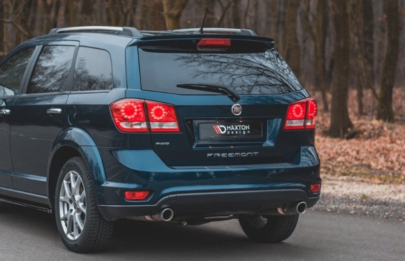 Spoilerkap Fiat Freemont Glanzend Zwart Maxton