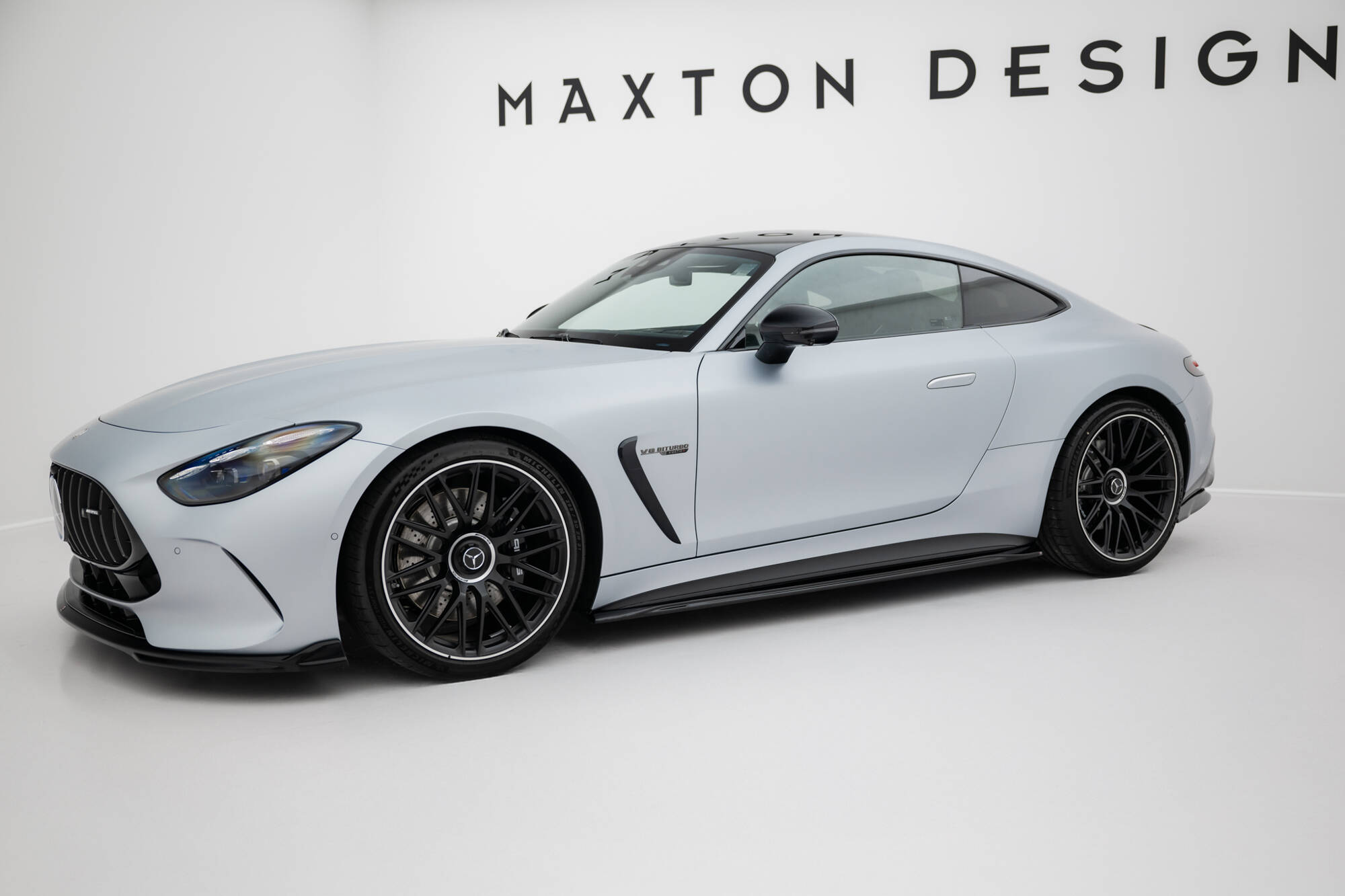 Zijskirts V.1 Mercedes-AMG GT 63 C192 Maxton Glanzend zwart
