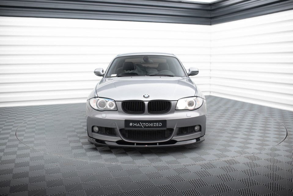 Voorspoiler BMW 1 E82 Glanzend Zwart Maxton V.2