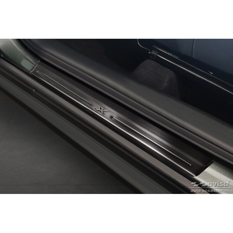 Zwart RVS Instaplijsten  Toyota Aygo X 2022- 'Lines X' - 4-delig