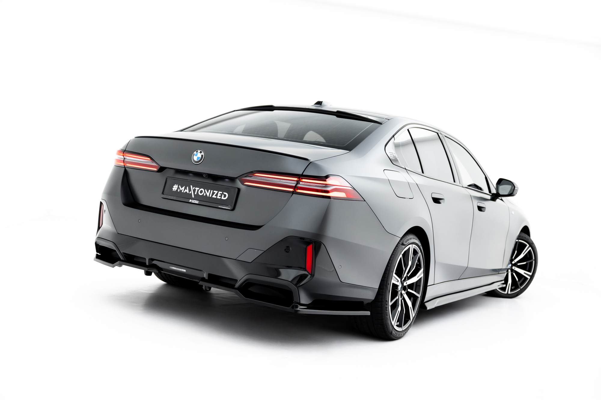 Achterdiffuser BMW 5 / i5 M-Pack Sedan / Touring G60 / G61  V.2