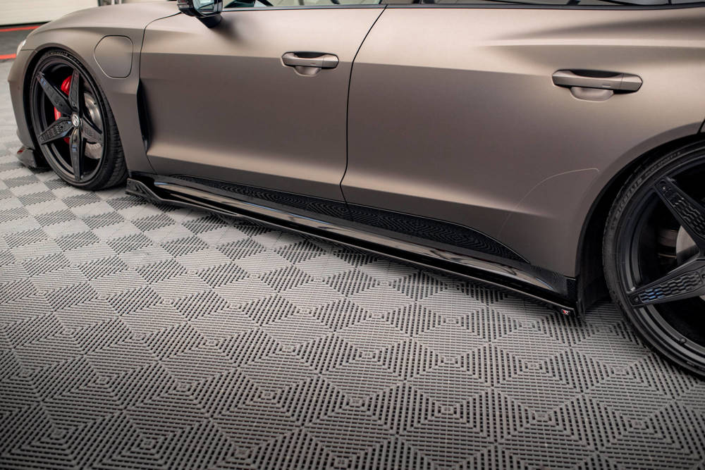 Zijskirts V.2 Audi E-Tron GT & RS GT Maxton Glans Zwart