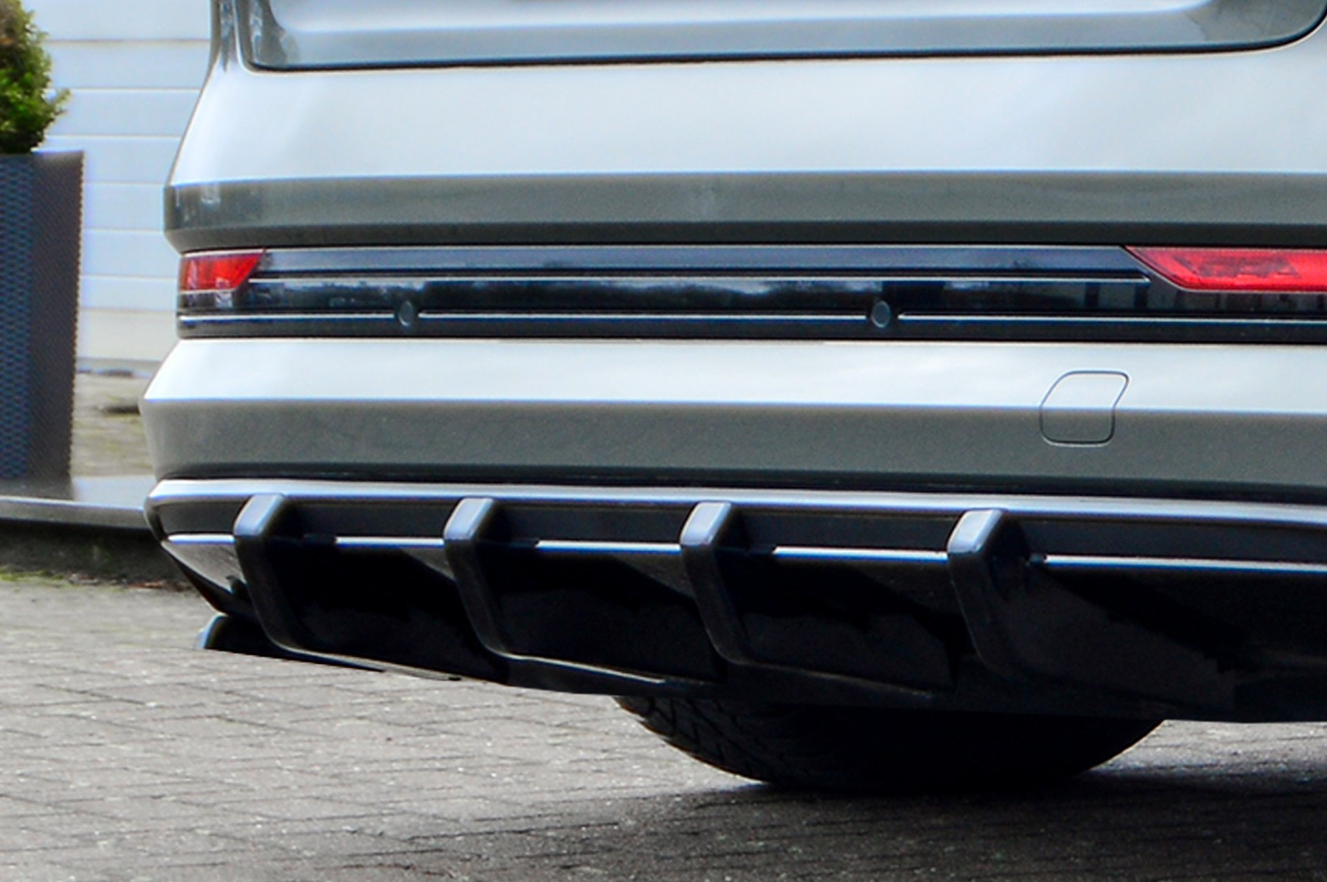 Diffuser Audi E-Tron S-Line IN Tuning Glans Zwart