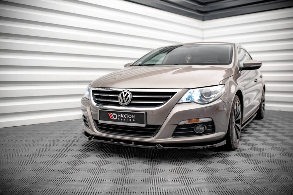 Voorspoiler V.3 VW Passat CC Maxton Glans Zwart