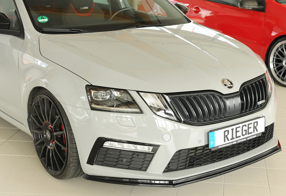 Spoilerzwaard Glossy Black Rieger Skoda Octavia RS 5E 2017-
