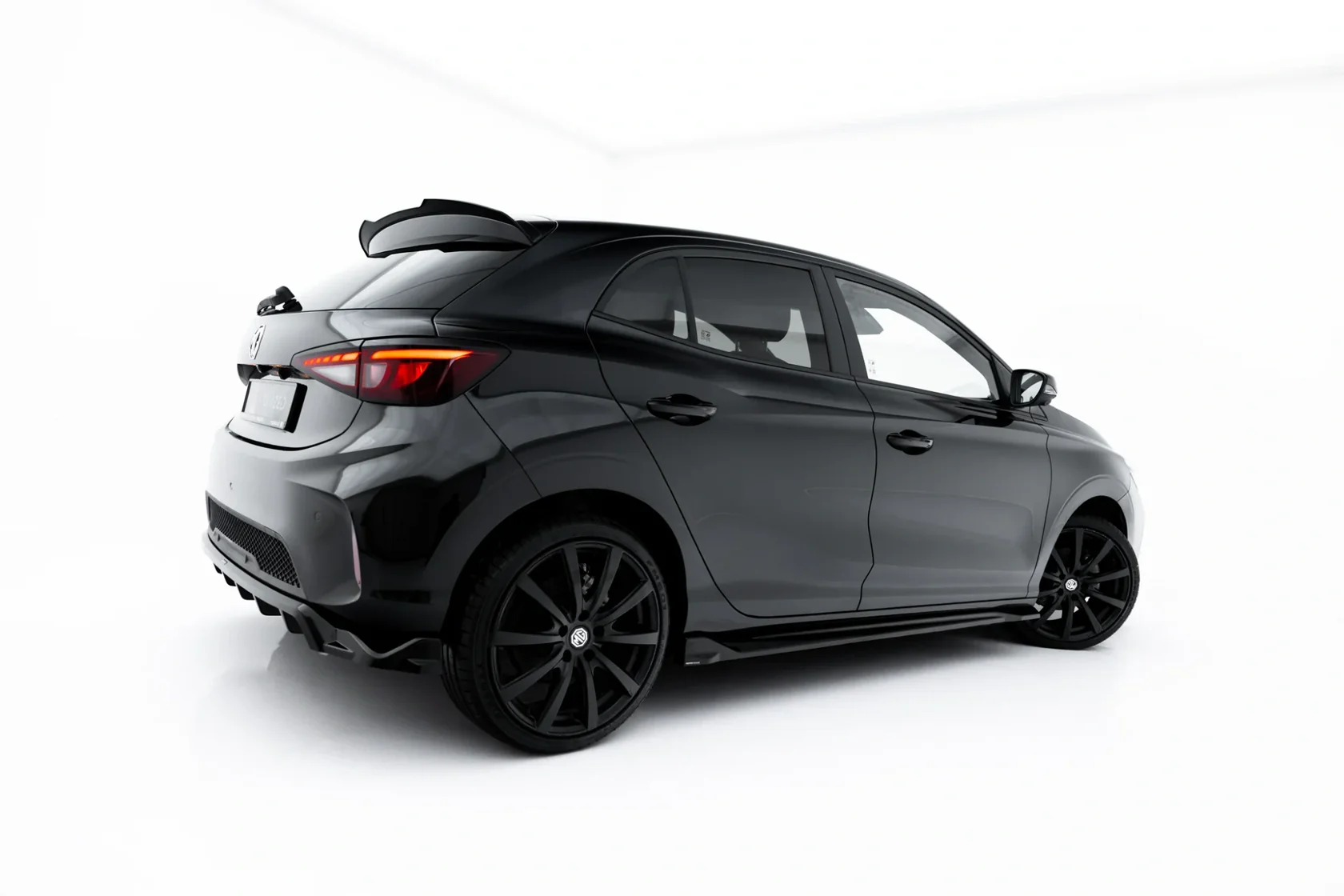Zijskirts MG 3 Mk1 Maxton Glans Zwart