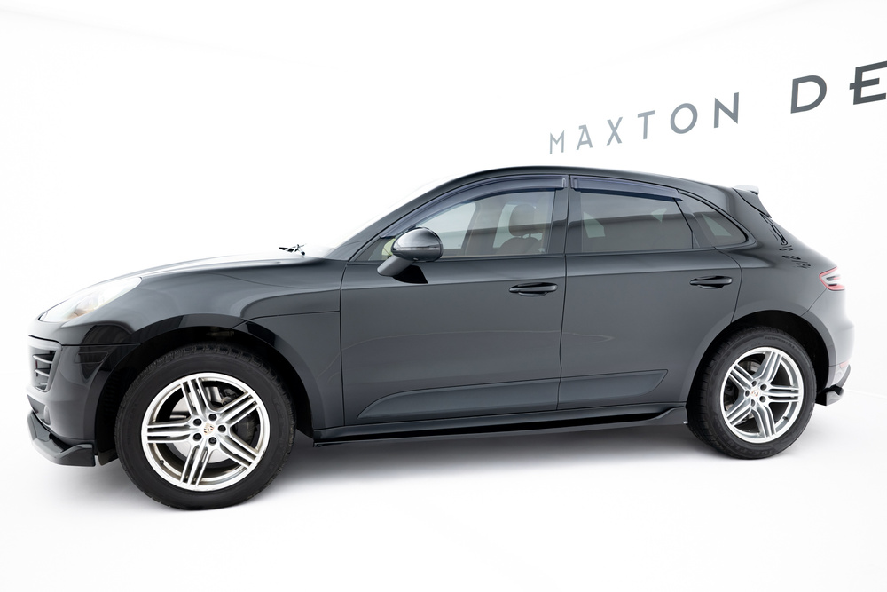 ZijskirtsPorsche Macan GTS / Sport Design Mk1 Maxton Glans Zwart