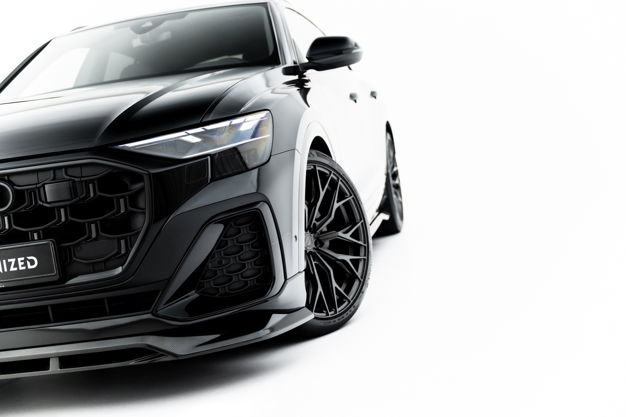 Prepreg Carbon Fiber Voorspoiler Audi SQ8 / Q8 S-Line Mk1 – Maxton Design