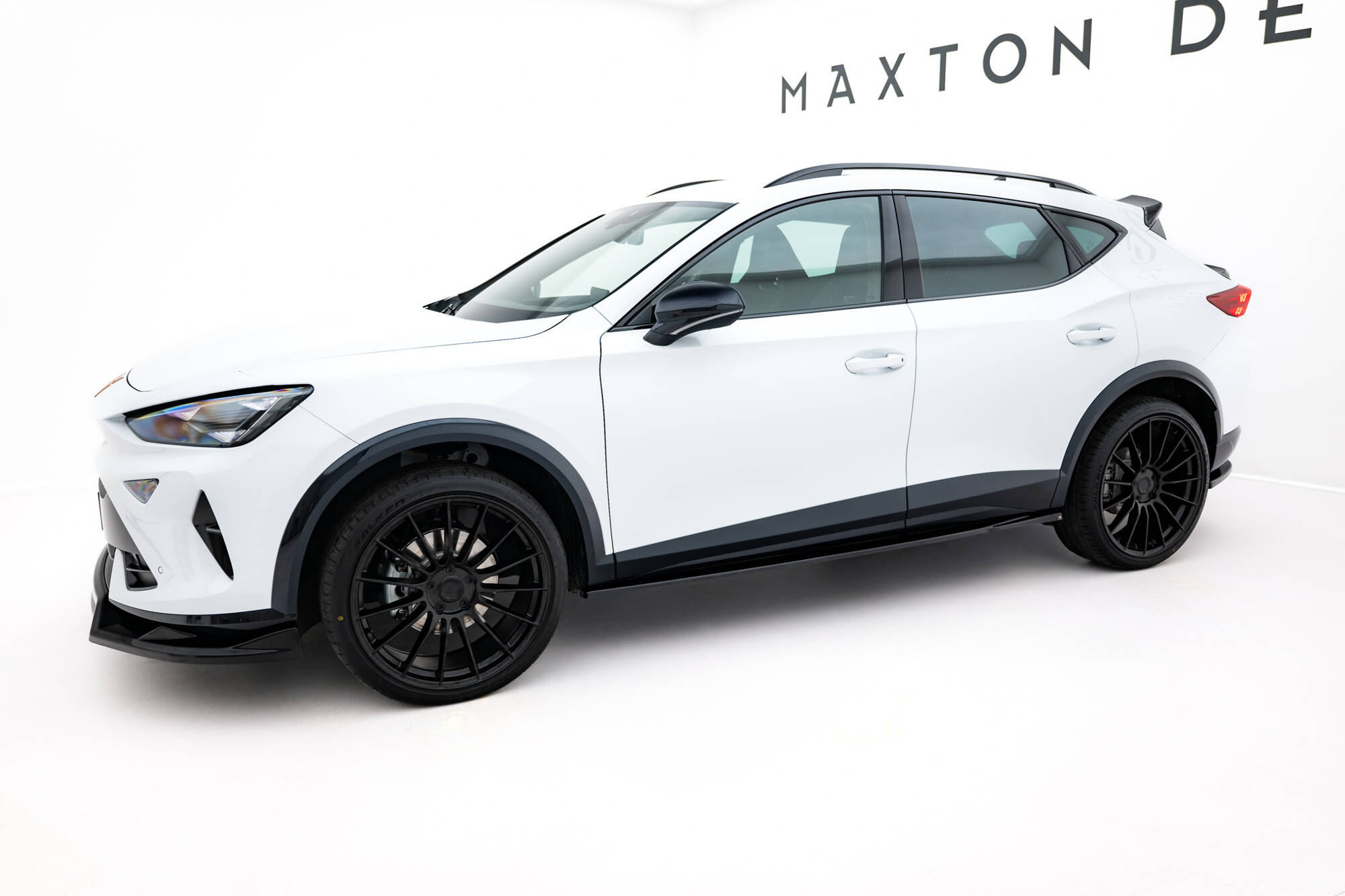 Bodykit V.1 Cupra Formentor MK1 Facelift Maxton Glanzend zwart