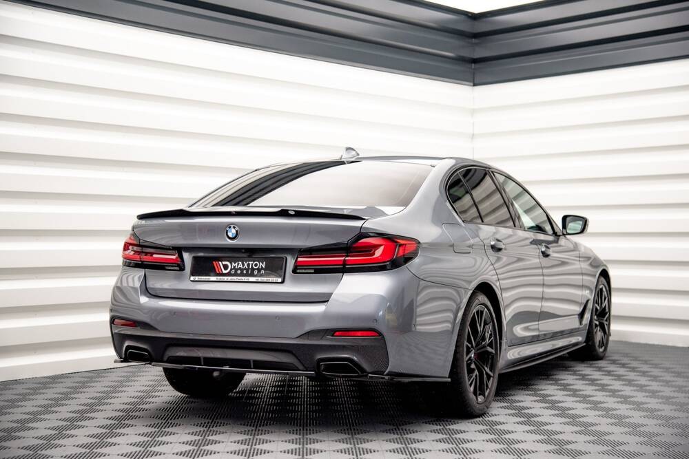 Bodykit BMW 5 M-Pack Sedan G30 Facelift Maxton Glanzend zwart