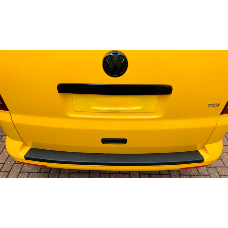 Achterbumper beschermlijst  Volkswagen Transporter T5 2003-2009 - Matzwart