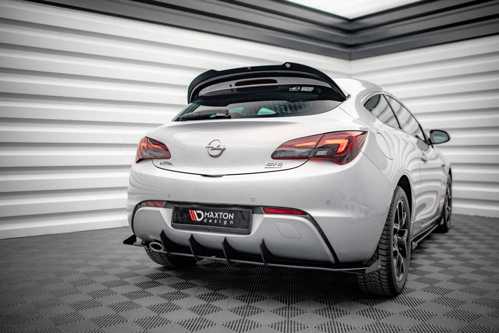 Street Pro Diffuser met Canards Opel Astra J GTC OPC-Line Maxton