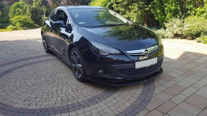 Voorspoiler Opel Astra J Maxton Design glans zwart