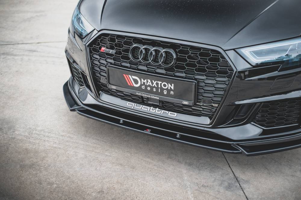 Voorspoiler V.4 Audi RS3 8V Facelift Glanzend Zwart