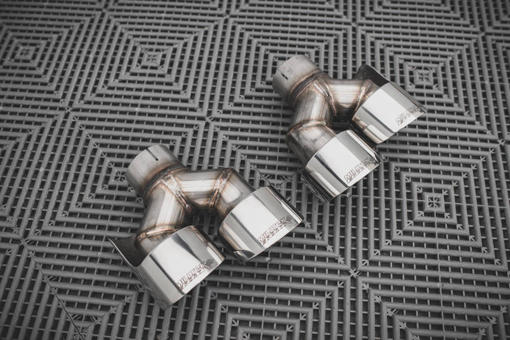 Diffuser Audi RS3 8V Sportback FL Maxton Glans Zwart met Milltek Uitlaat Chroom