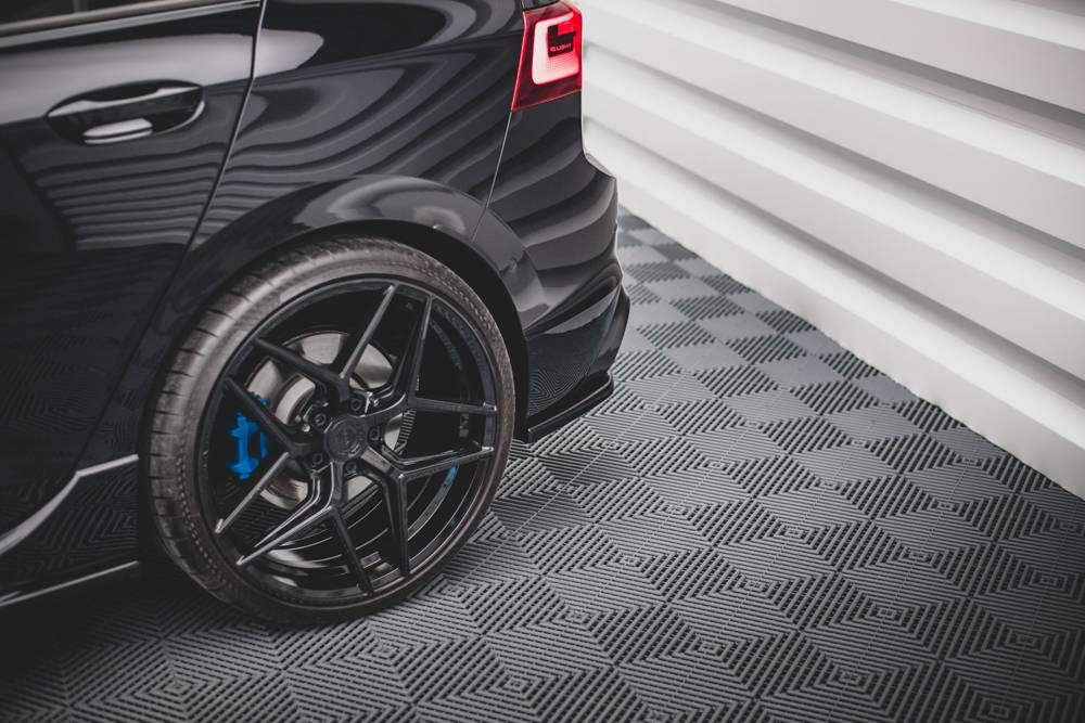 Zijdiffusers V.1 Volkswagen Golf 8 R Maxton Glans Zwart