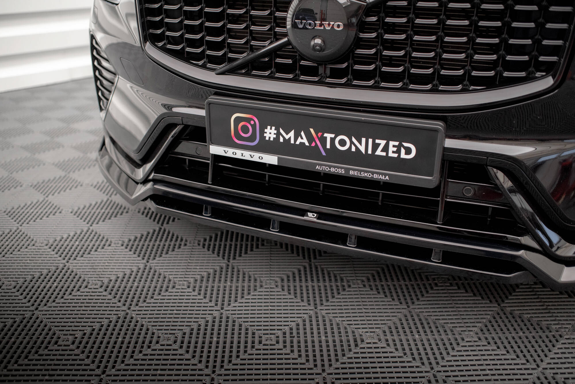 Bodykit – Volvo XC60 R-Design Mk2 Facelift (2021–heden)