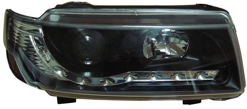 Faros Passat 35i Dayline Los ojos del Diablo negro