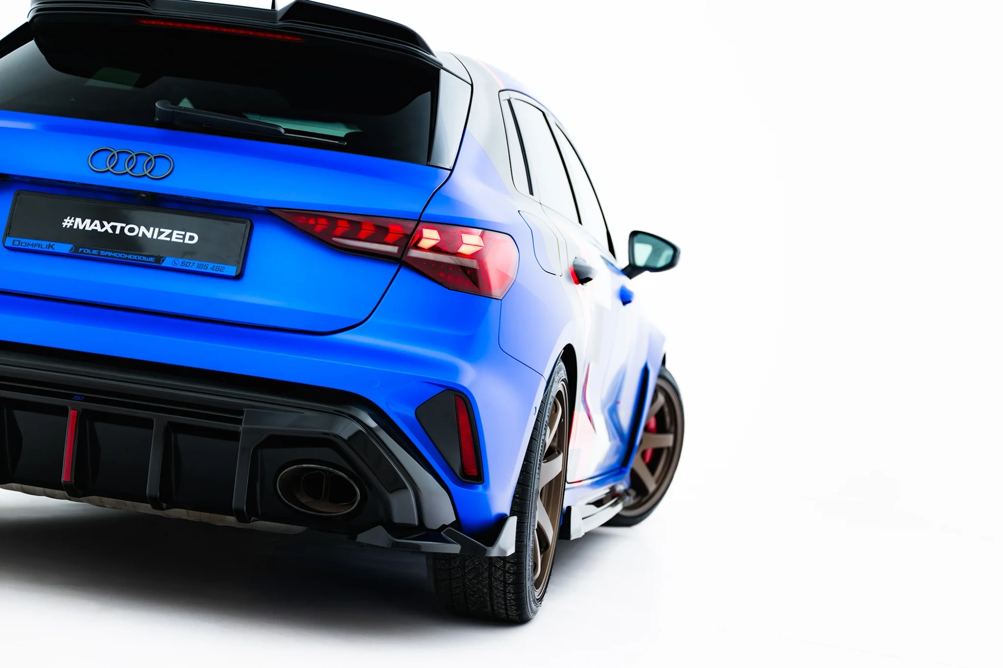Zij-Diffuser Audi RS3 Sportback 8Y Facelift Maxton Glans Zwart V.2