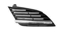 grille in motorkap, rechts Nissan Primera, 2002-2004, P12