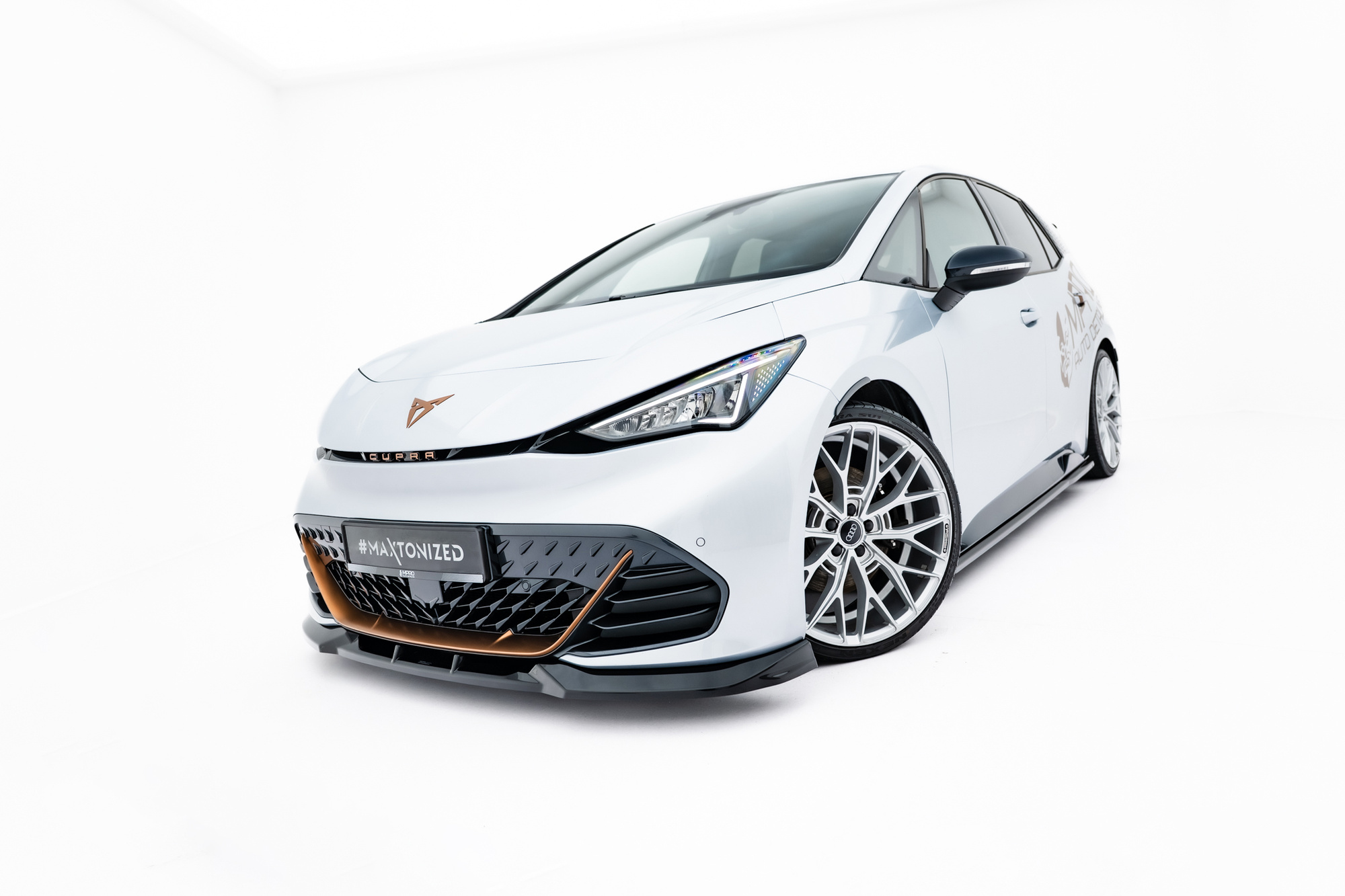 Voorspoiler Cupra Born Mk1 2021 – Maxton Design  V.1