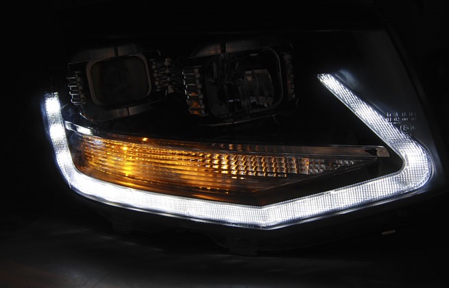 Koplampen VW T6 Multivan/Transporter Tube DRL Black