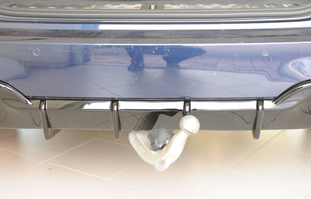 Diffuser BMW 3 Serie G20 Rieger Glans Zwart met Trekhaak