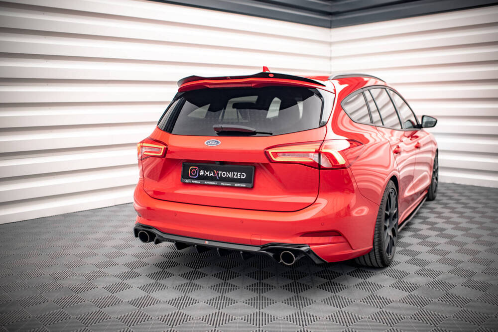 Diffuser V.2 Ford Focus Estate ST-Line Maxton Glans Zwart