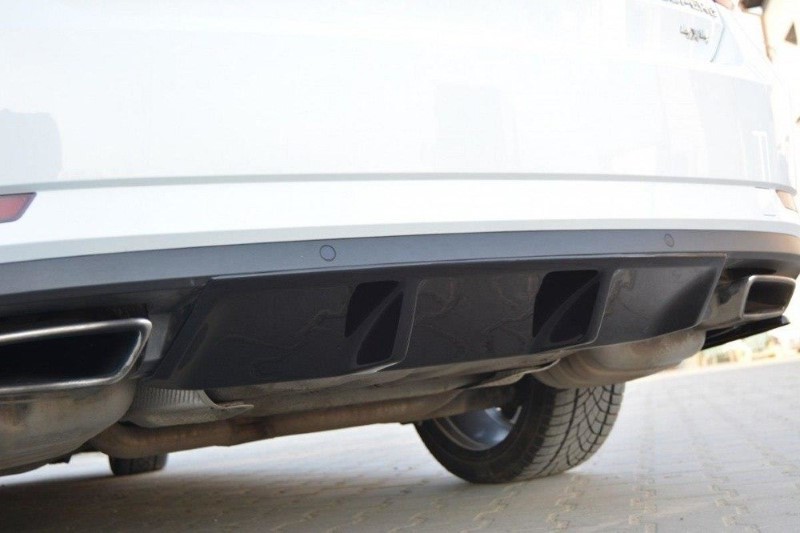 Diffuser Skoda Superb 3 Maxton Design glans zwart