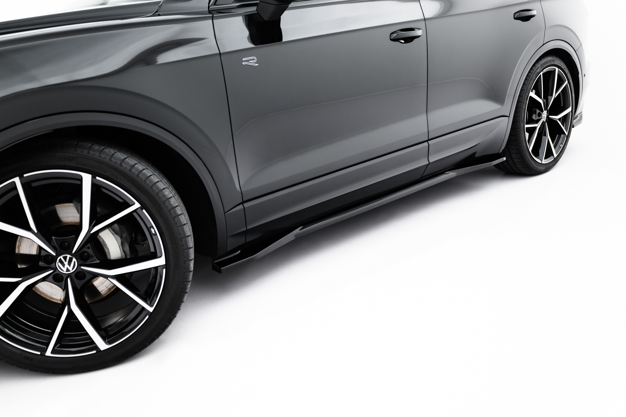 Bodykit voor Volkswagen Touareg R-Line Mk3 Facelift (2023– ) – Maxton Design