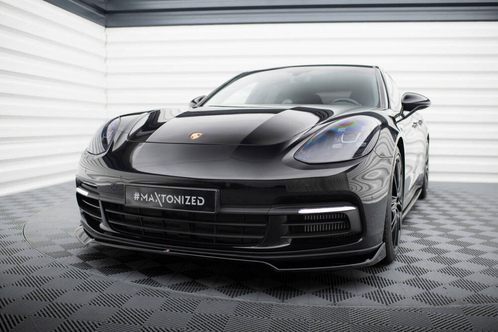 Voorspoiler V.4 Porsche Panamera E-Hybrid 971 Maxton Glans Zwart