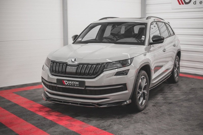 Voorspoiler Skoda Kodiaq 1 sportline/RS Maxton Design glans zwart