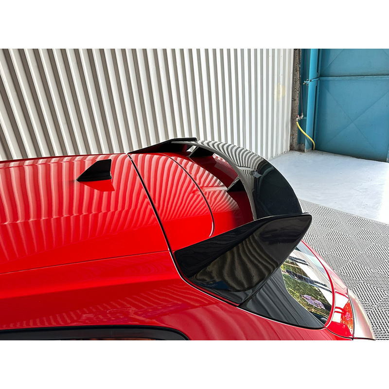 Motordrome Dakspoiler  Ford Focus IV HB 2018-2021 & Facelift 2021- incl. ST-Line (PU)