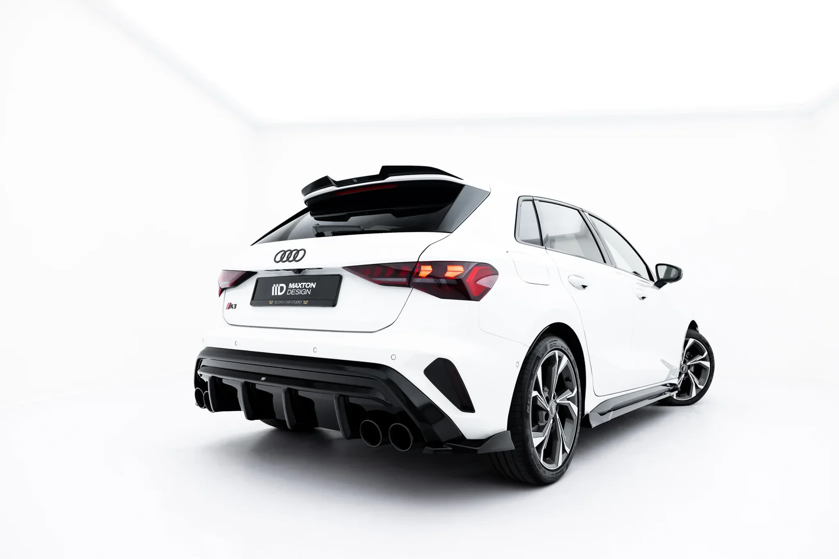Diffuser + Exhaust Ends Imitatie Audi A3 S-Line Sportback 8Y Facelift Maxton