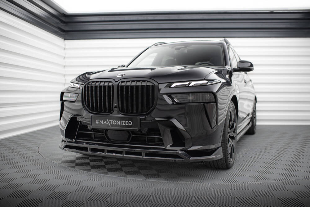 Voorspoiler BMW X7 M-Pack G07 FL Maxton Glans Zwart