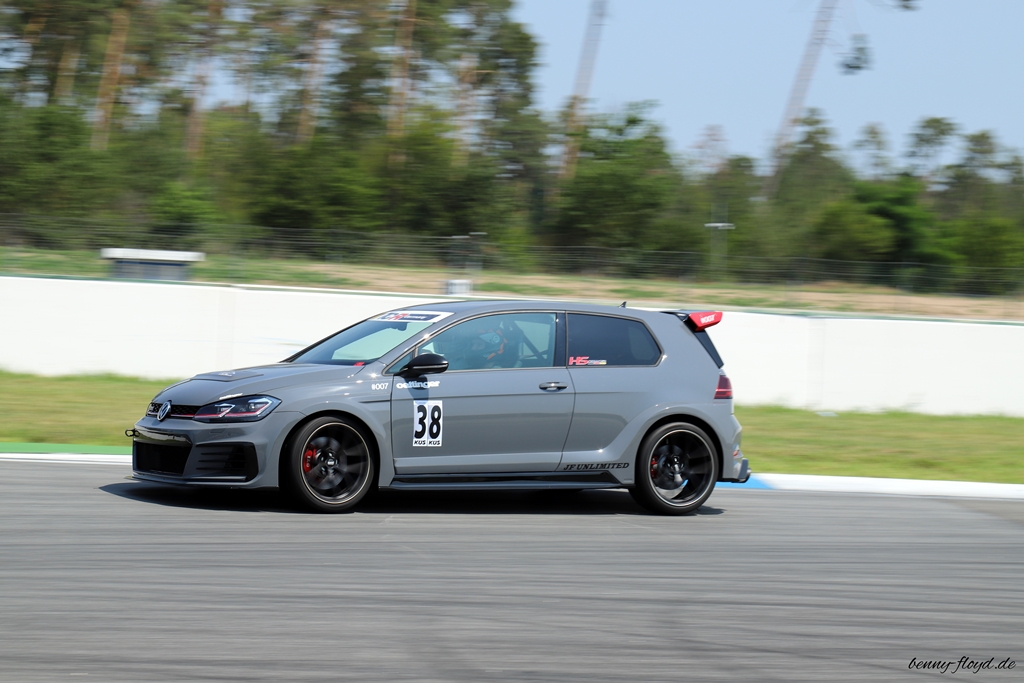Bodykit Oettinger VW Golf 7 TCR Street