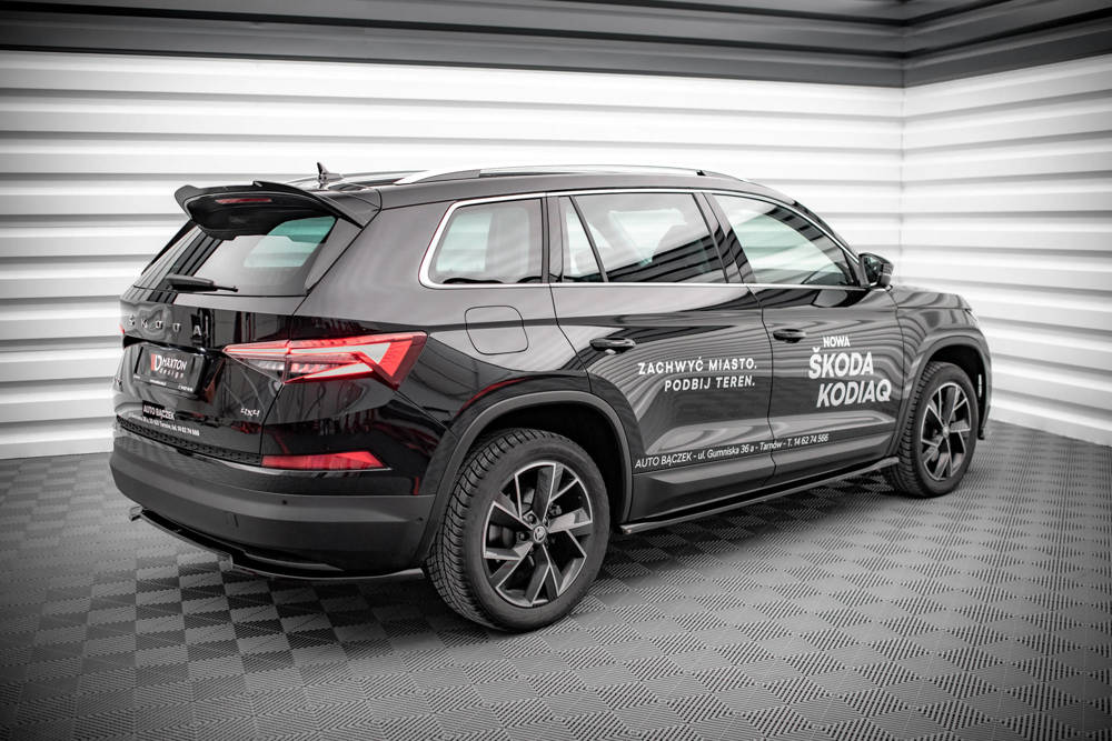 Zijskirts Skoda Kodiaq Mk Facelift sportline Maxton Design glans zwart
